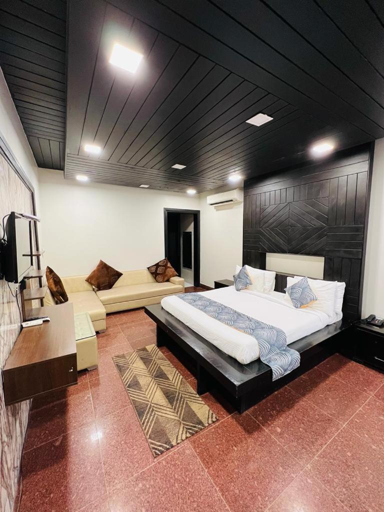 Hotel Namanbagh Alwar Exterior foto
